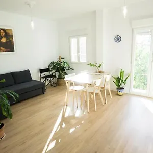 Rentalsevilla Casa Viva Triana Apartamento Sevilla